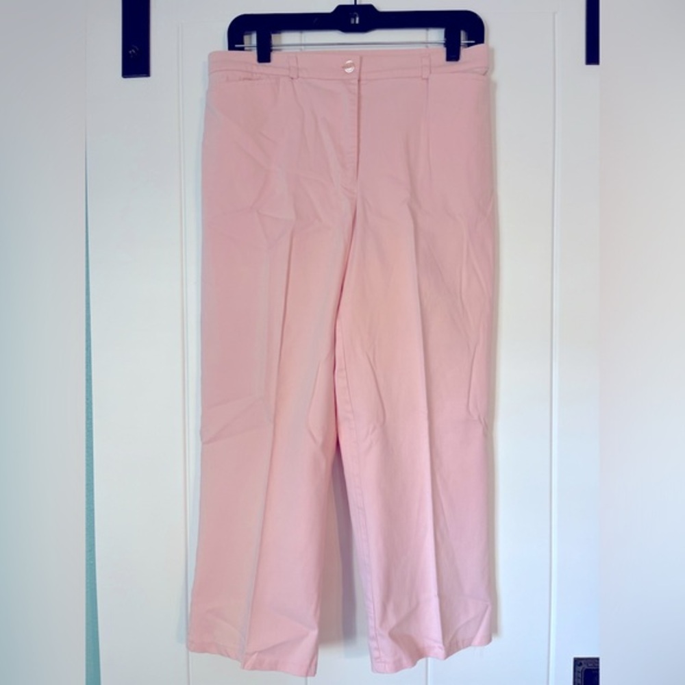 Tribal Pink Stretch-Extensible Capri Pants